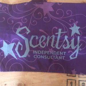 Scentsy tablecloth